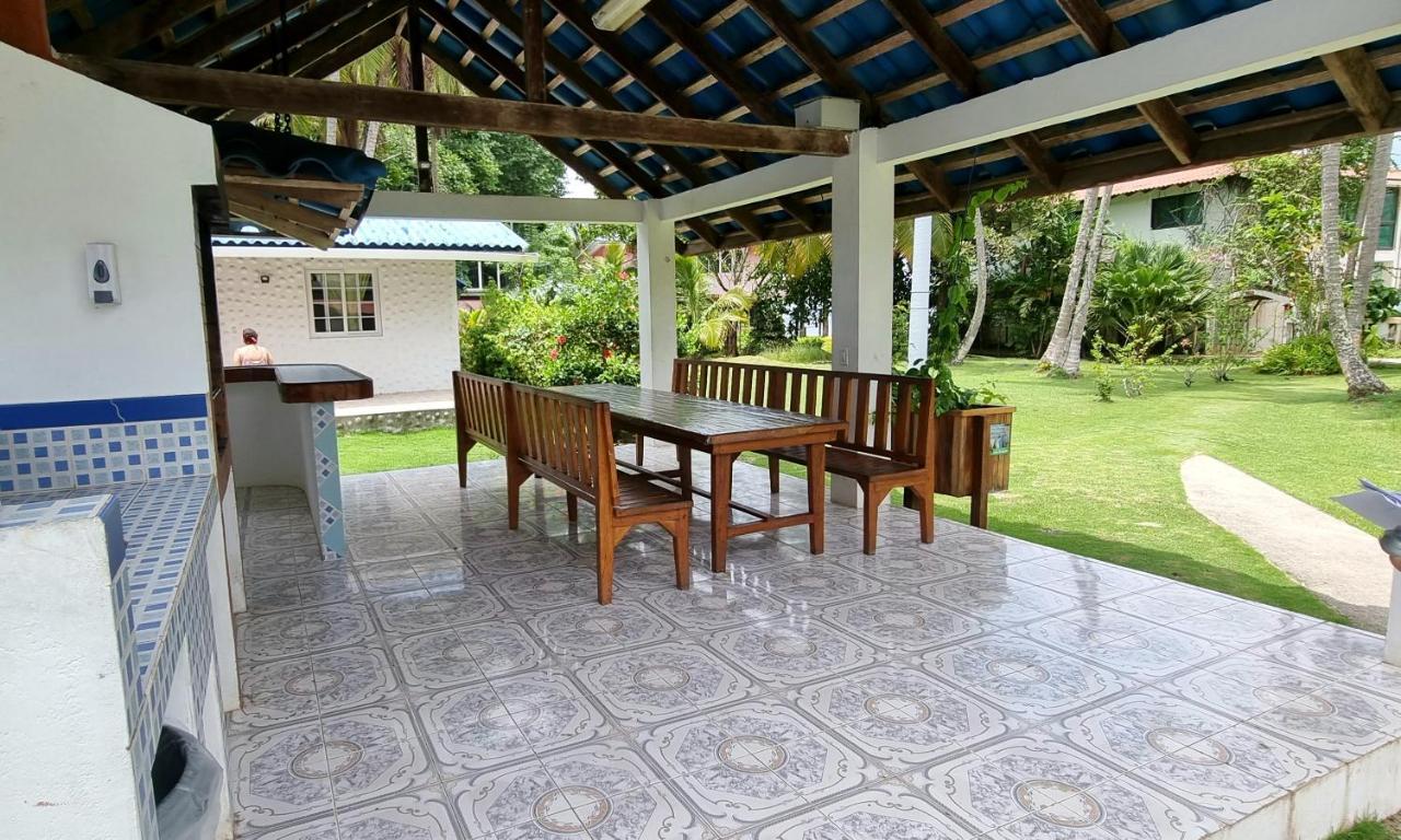Paradise Island Beach Hotel Isla Grande Exteriér fotografie